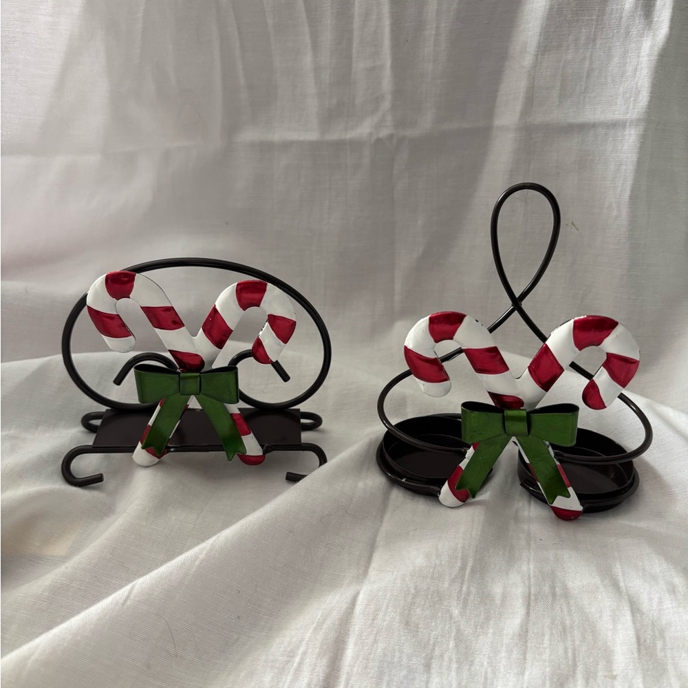 Candy Cane Napkin Holder and salt/pepper holder with Green Bows